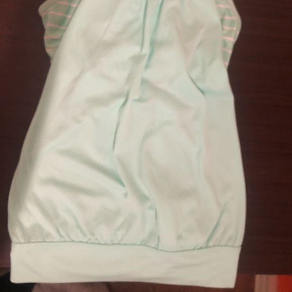 Old Navy Workout Tank with Built in Bra - Picture 2 of 5